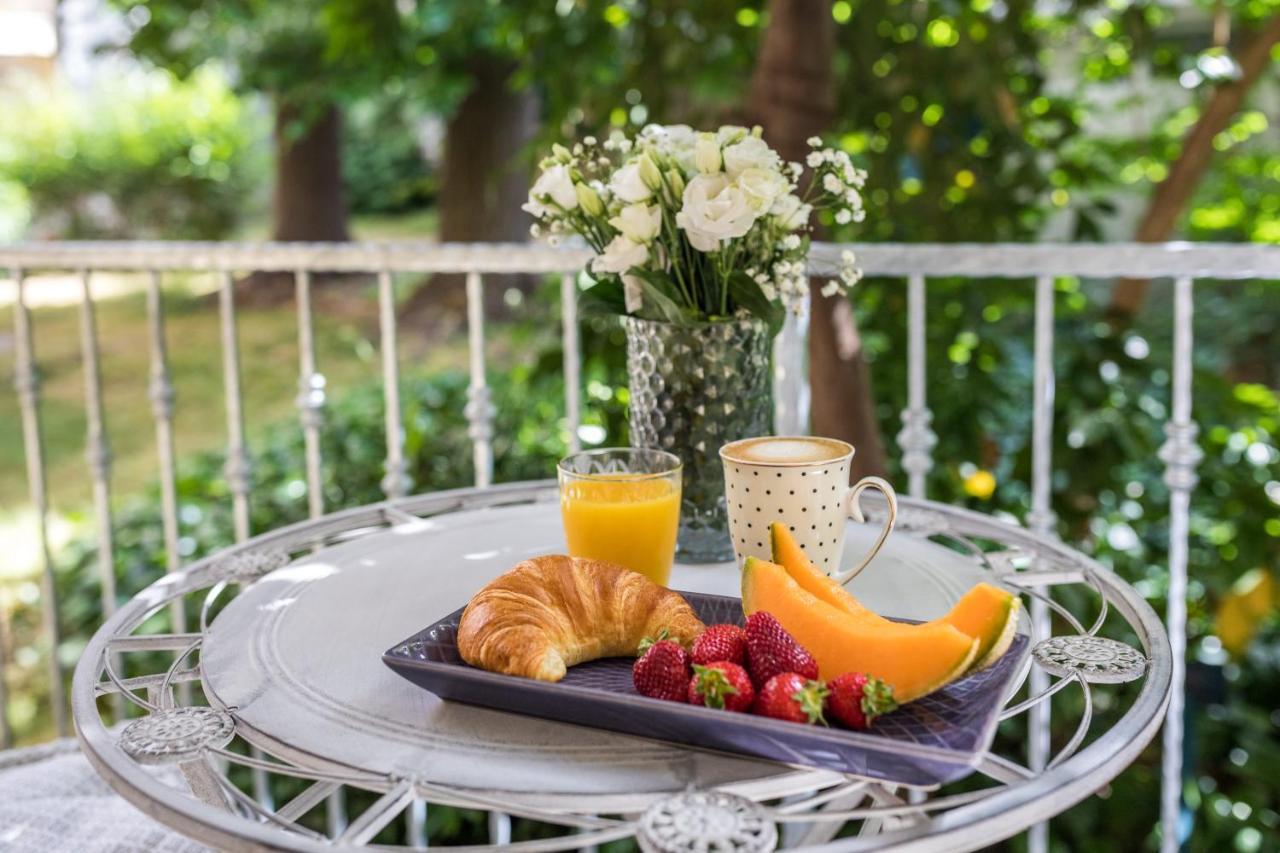 Luxury Rooms With Balcony Zara Esterno foto