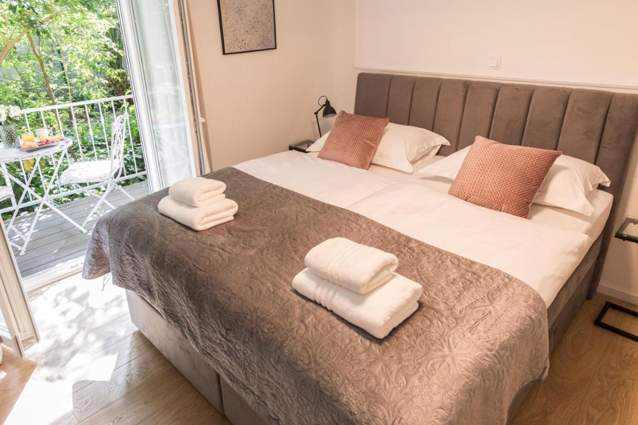 Luxury Rooms With Balcony Zara Esterno foto