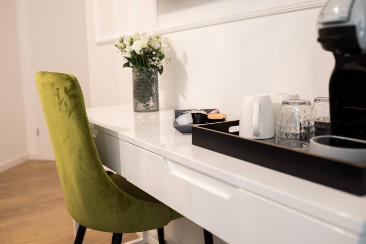 Luxury Rooms With Balcony Zara Esterno foto
