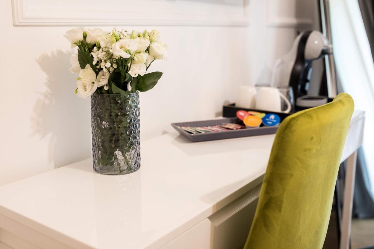 Luxury Rooms With Balcony Zara Esterno foto