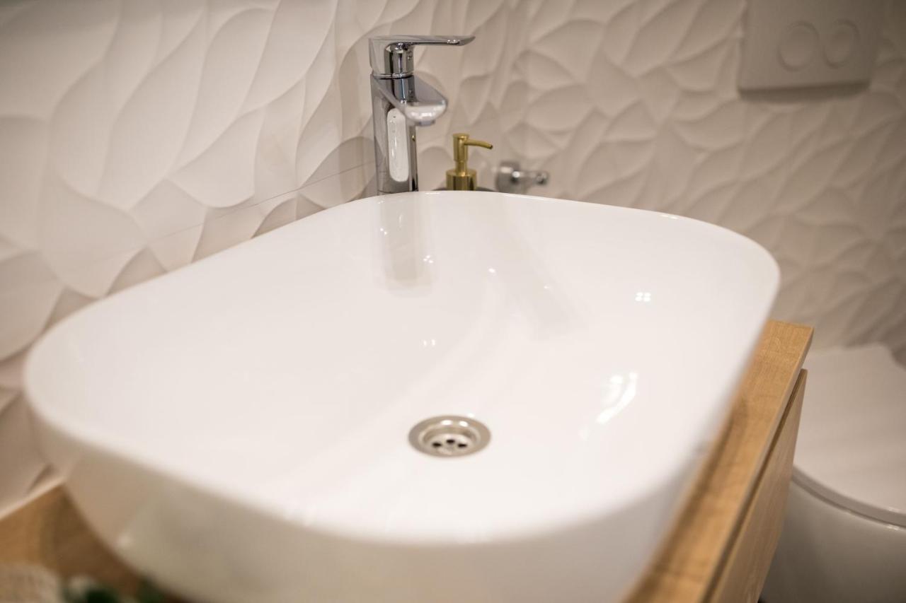 Luxury Rooms With Balcony Zara Esterno foto