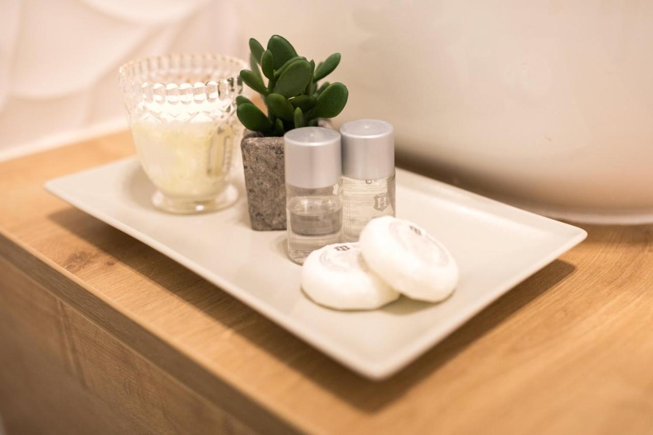 Luxury Rooms With Balcony Zara Esterno foto