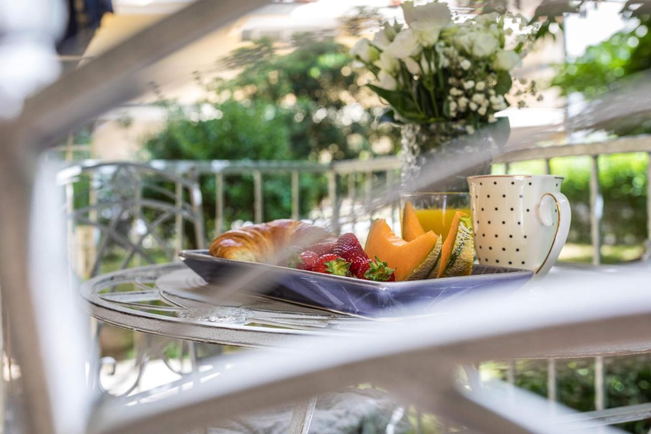 Luxury Rooms With Balcony Zara Esterno foto